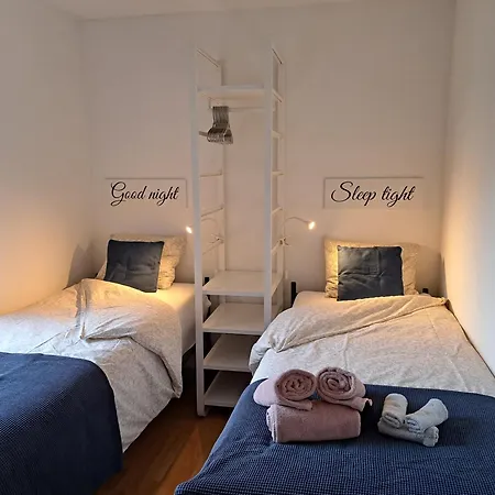 Apartment Duplex Met Zonnig Terras Aan Haven En Zee