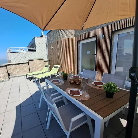 Apartamento Duplex Met Zonnig Zuidterras Aan Haven En Zee Blankenberge